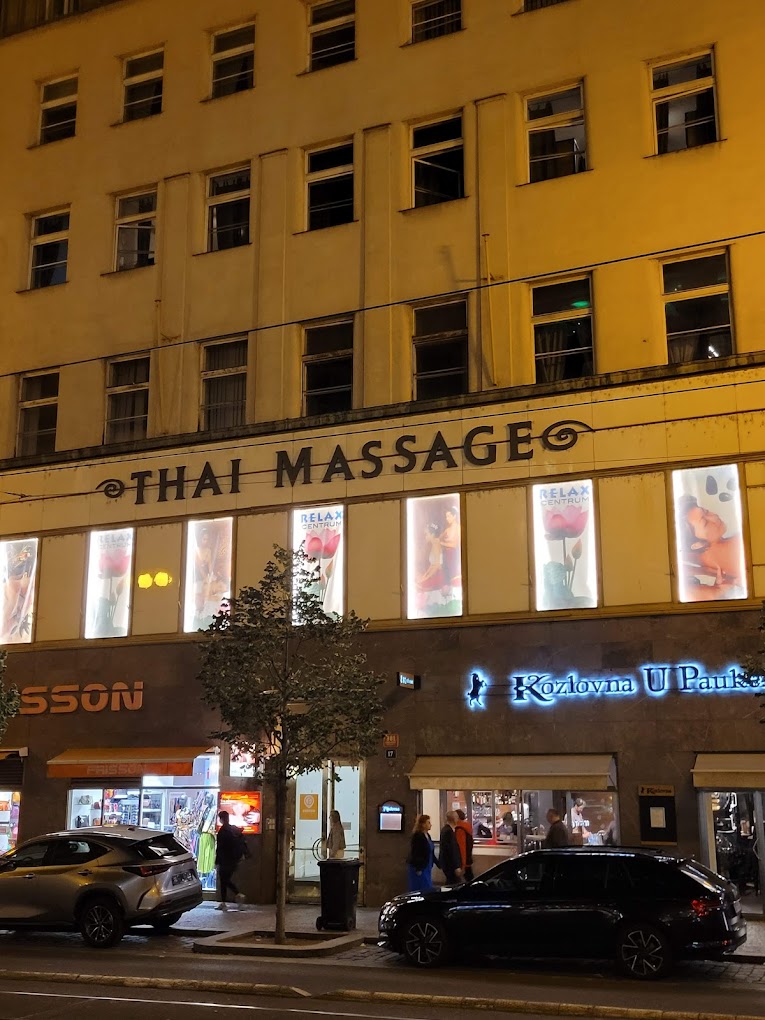  10/11